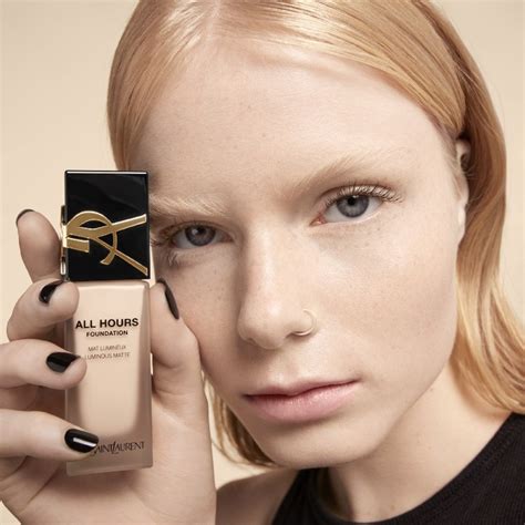 yves saint laurent no 1 foundation brush|ysl all hours foundation reviews.